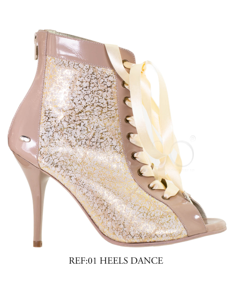 01 HEELS DANCE / WOMAN (ON REQUEST)