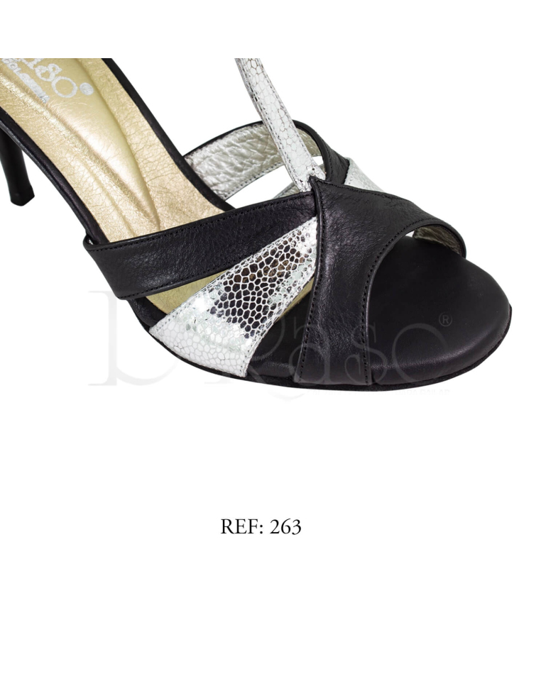 263 / TANGO - SALSA - BACHATA / WOMAN (ON REQUEST)